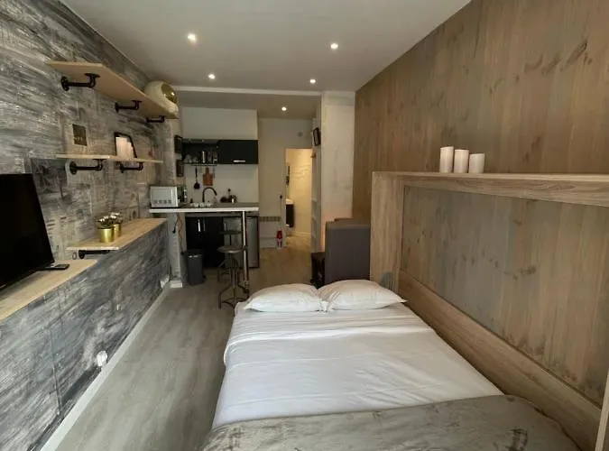 Studio Pigalle Париж