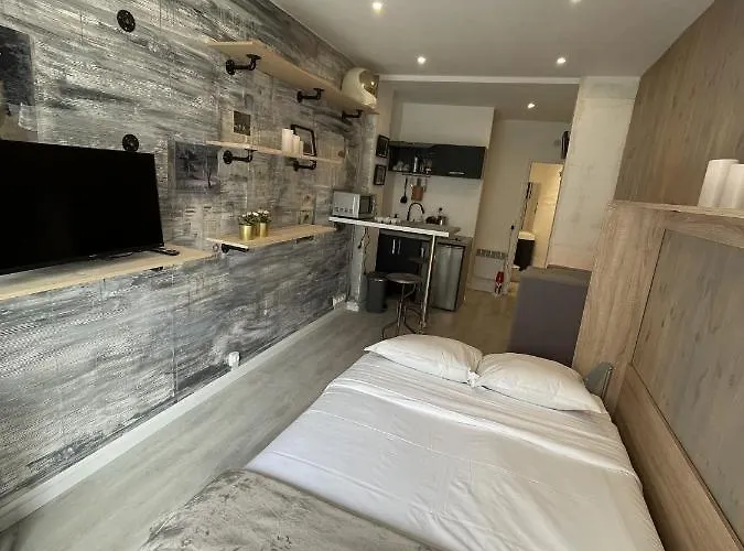 Studio Pigalle Apartamento *